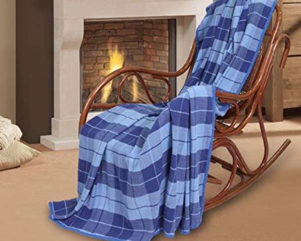 20 Best Summer Blankets To Cool You Way Down On A Hot Sticky